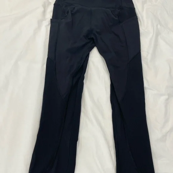 Lululemon tights - Picture 2 of 4